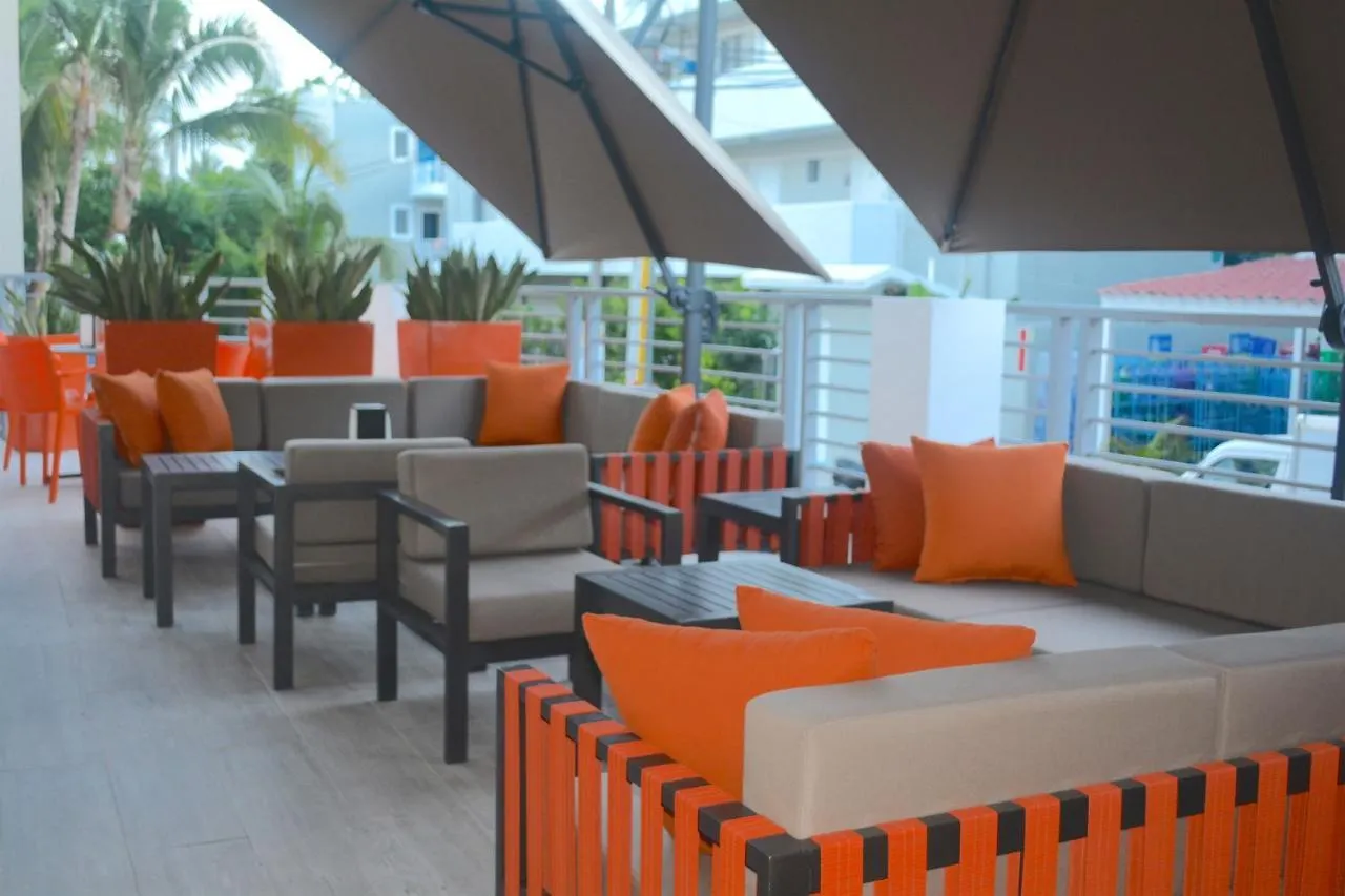 Tropicana Suites Deluxe Beach Club & Pool Punta Cana