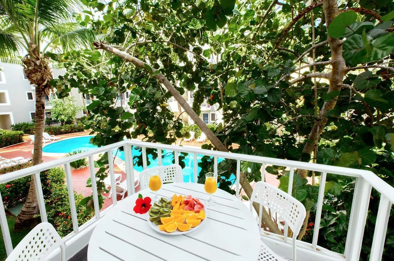 Tropicana Suites Deluxe Beach Club & Pool Punta Cana