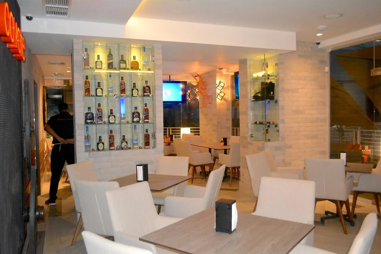 Tropicana Suites Deluxe Beach Club & Pool Punta Cana